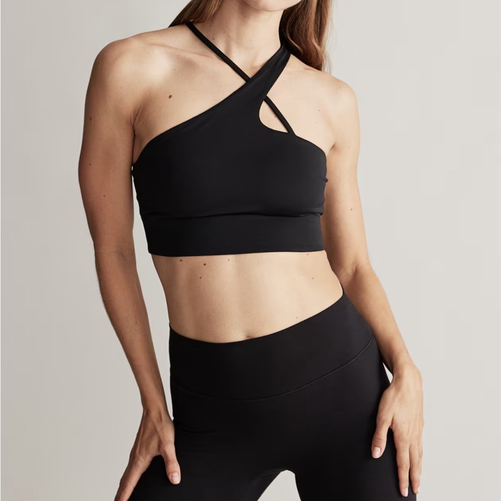 NWT! LIGHT SUPPORT BLACK SPORTS BRA IN SOFTMOVE™ similar Helmut Lang style